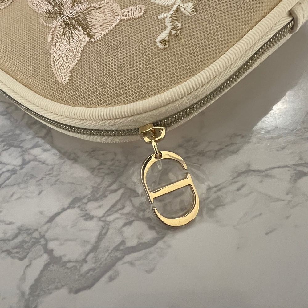 BRAND NEW Dior Floral Cosmetic Pouch/Bag/Clutch - Picture 7 of 7